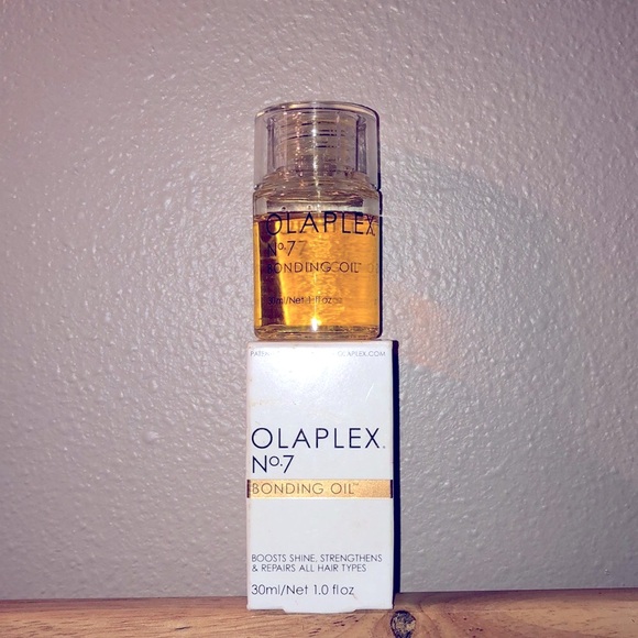 Olaplex No7 - Picture 1 of 1